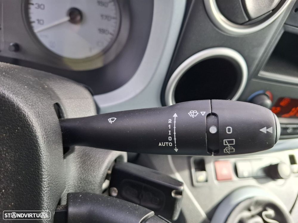 Citroën Berlingo Multispace HDi FAP XTR - 28