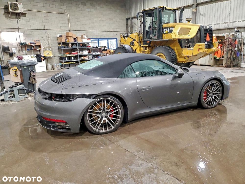 Porsche 911 Carrera PDK - 4