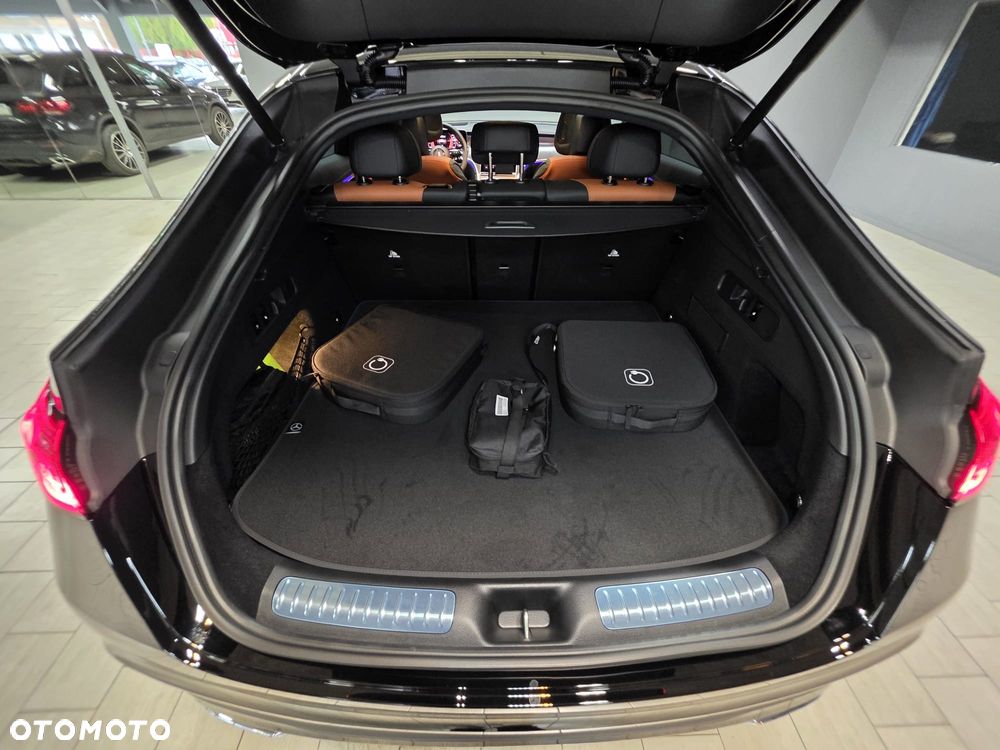 Mercedes-Benz GLC 300 de PHEV 4-Matic AMG Line - 11