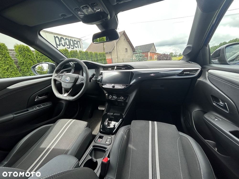 Opel Corsa ver-1-2-t-mhev-edct - 8