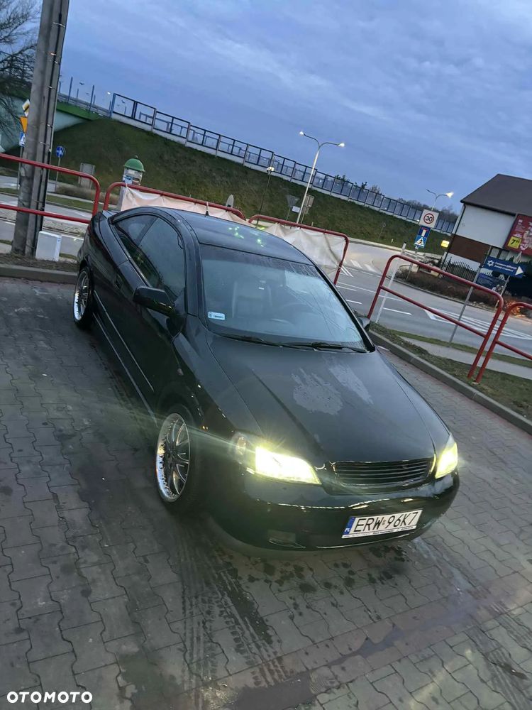 Opel Astra 2.2 Bertone - 14
