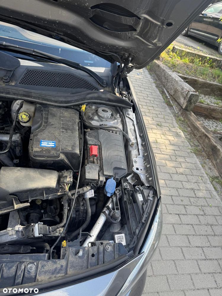 Mercedes-Benz GLA 250 4-Matic AMG Line - 26