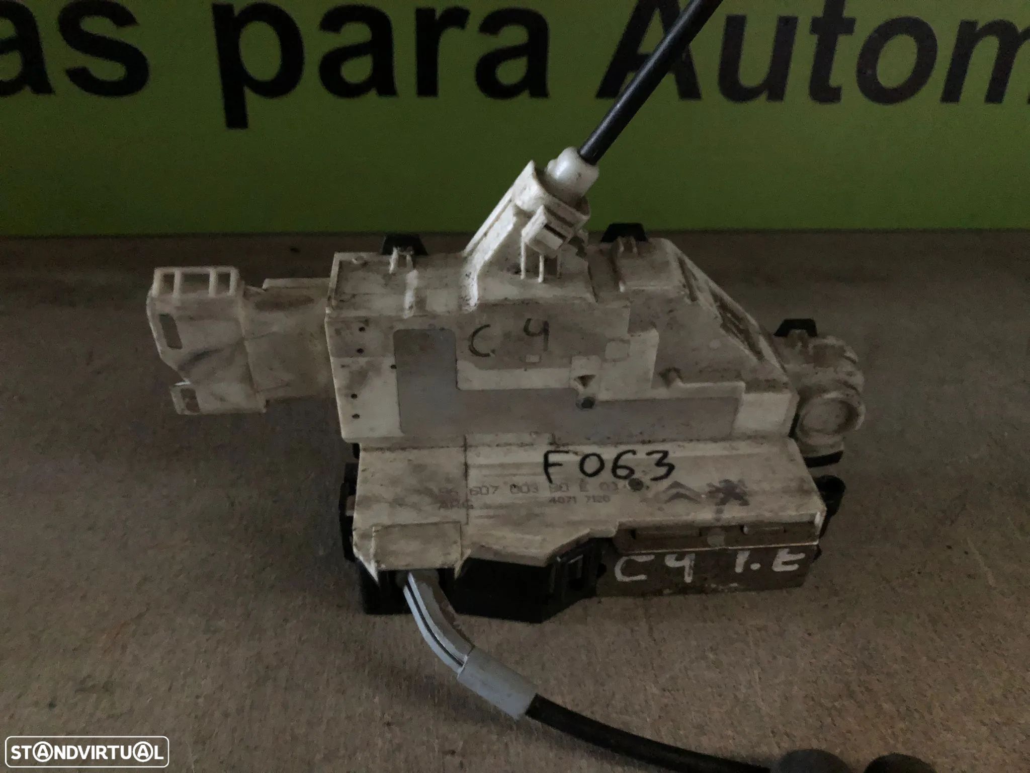 CITROEN C4 FECHADURA TRAS ESQ - F063 - 1