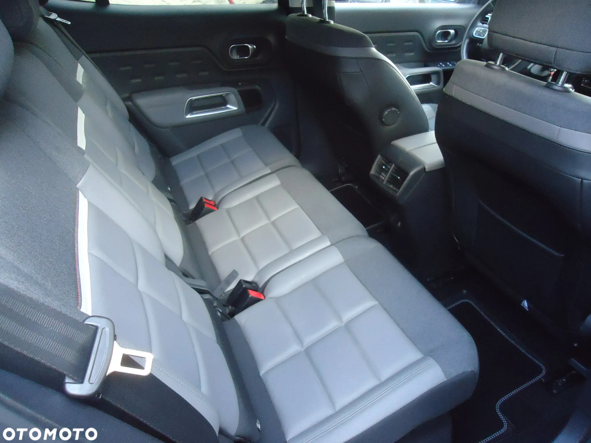 Citroën C5 Aircross 1.2 PureTech Feel - 24