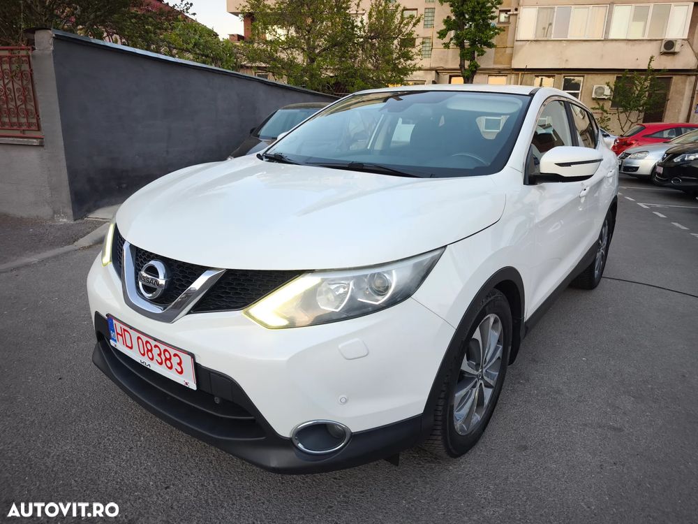 Nissan Qashqai 1.2 DIG-T TEKNA - 1
