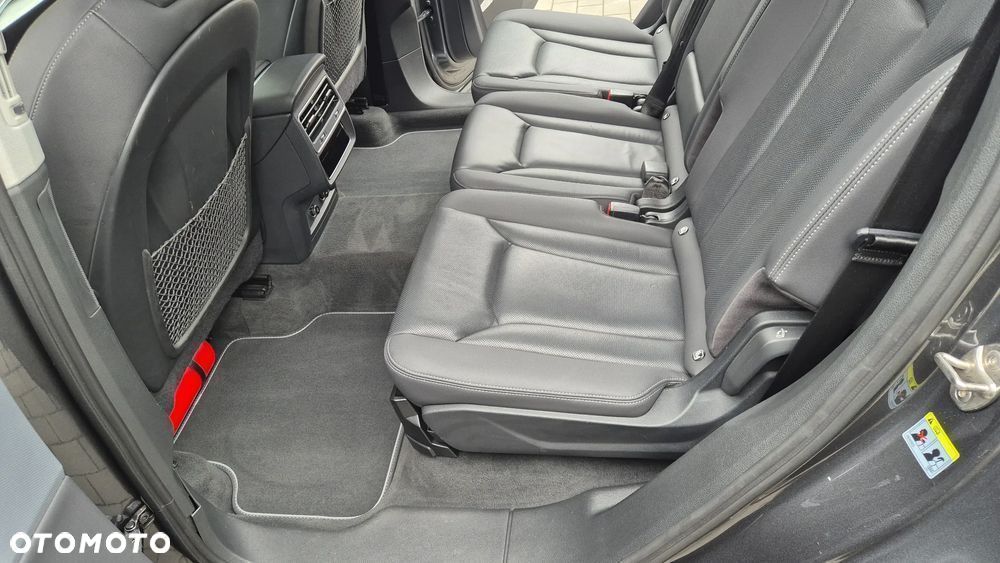Audi Q7 50 TDI Quattro Tiptronic - 29