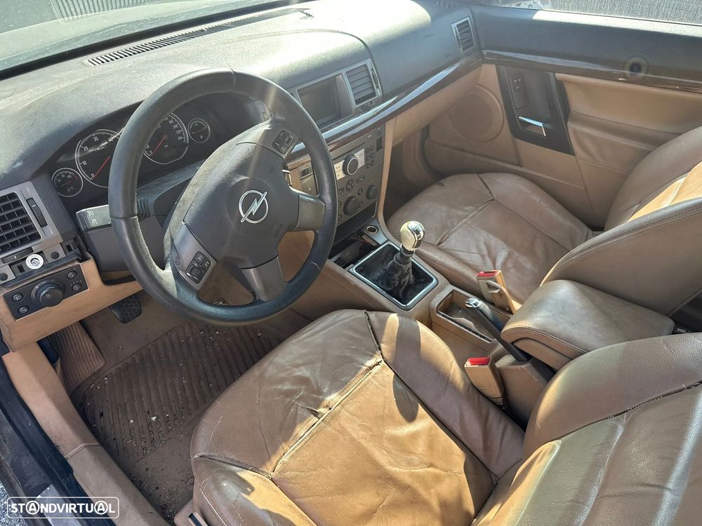 Opel Vectra C 1.9 CDTI Caravan 150cv de 2005 para peças - 4