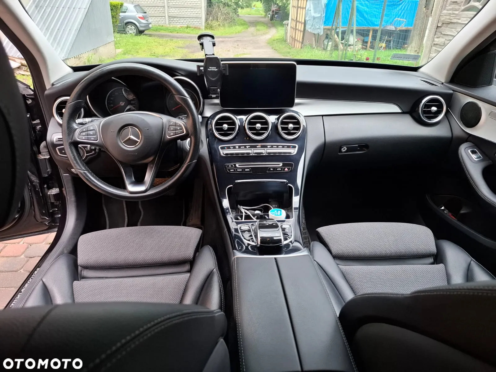 Mercedes-Benz Klasa C 220 d 4Matic T 9G-TRONIC AMG Line - 9