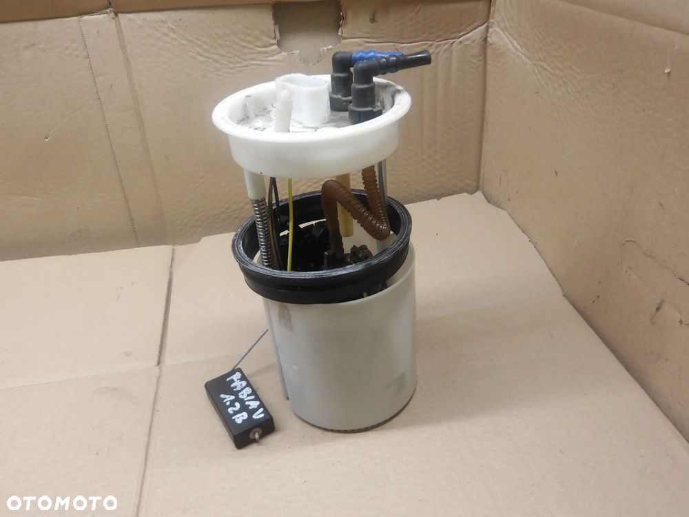 SKODA FABIA II LIFT KOMBI 10-14 1.2B POMPKA PALIWA 6R0919051F - 1