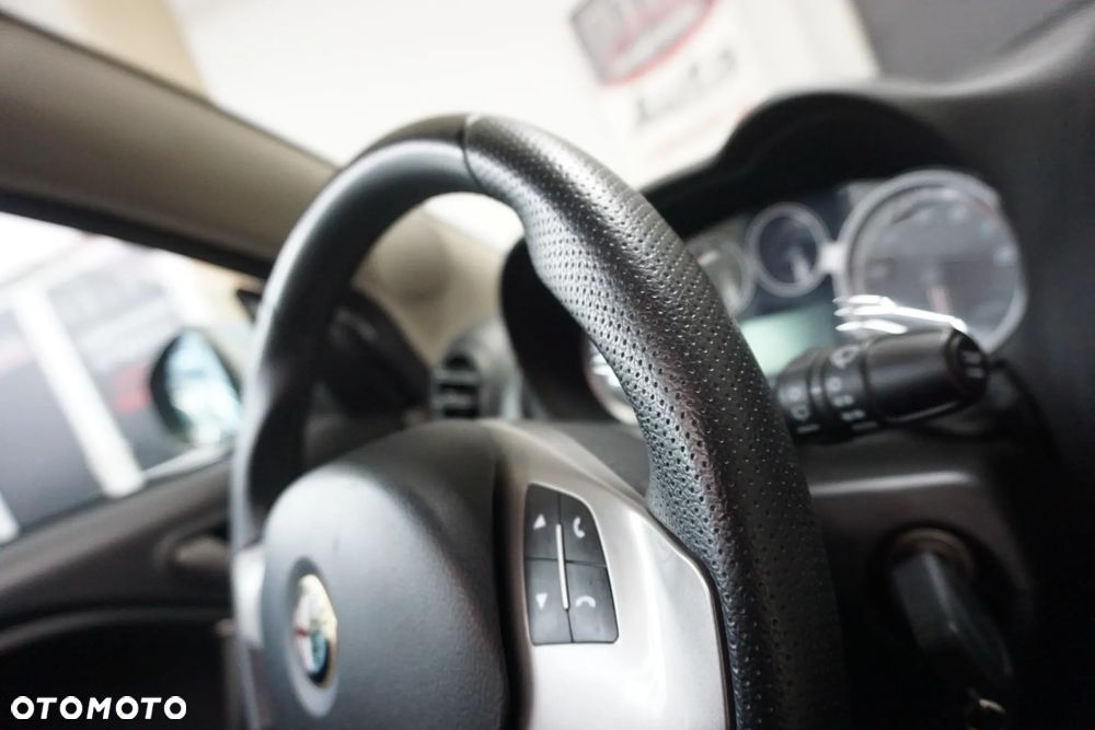 Alfa Romeo Mito TB 1.4 16V - 37