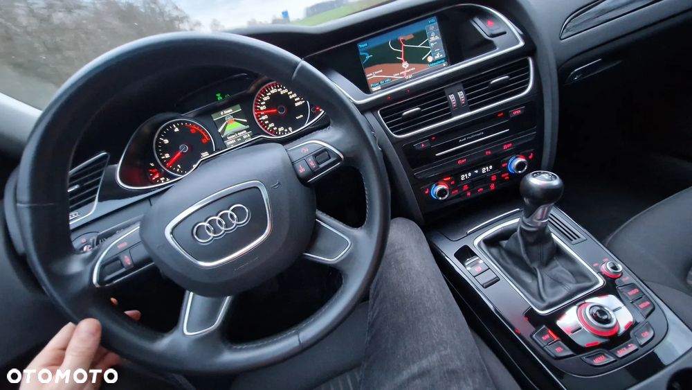 Audi A4 Avant - 13