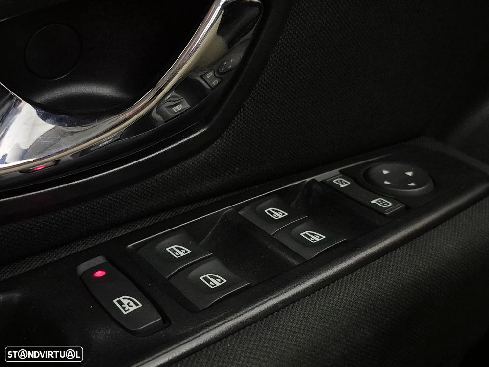 Renault Mégane Sport Tourer 1.5 dCi Confort SS - 26