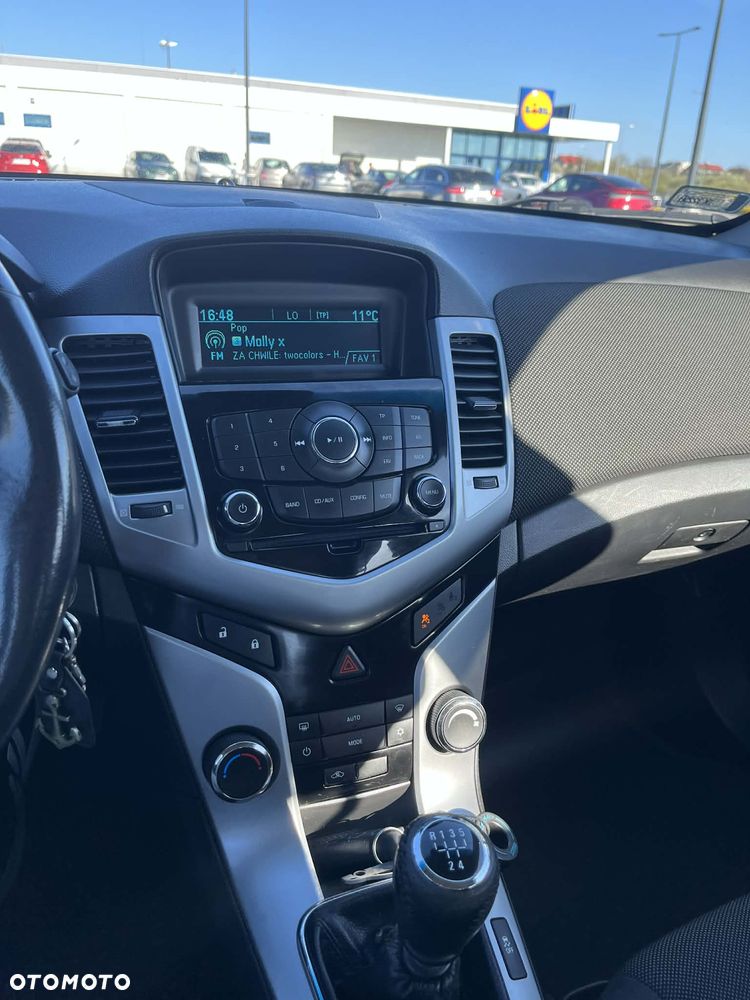 Chevrolet Cruze 1.6 LT - 7