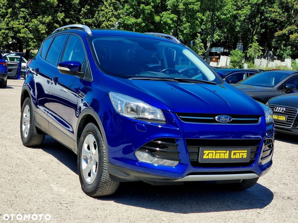 Ford Kuga 1.5 EcoBoost 2x4 Titanium - 3