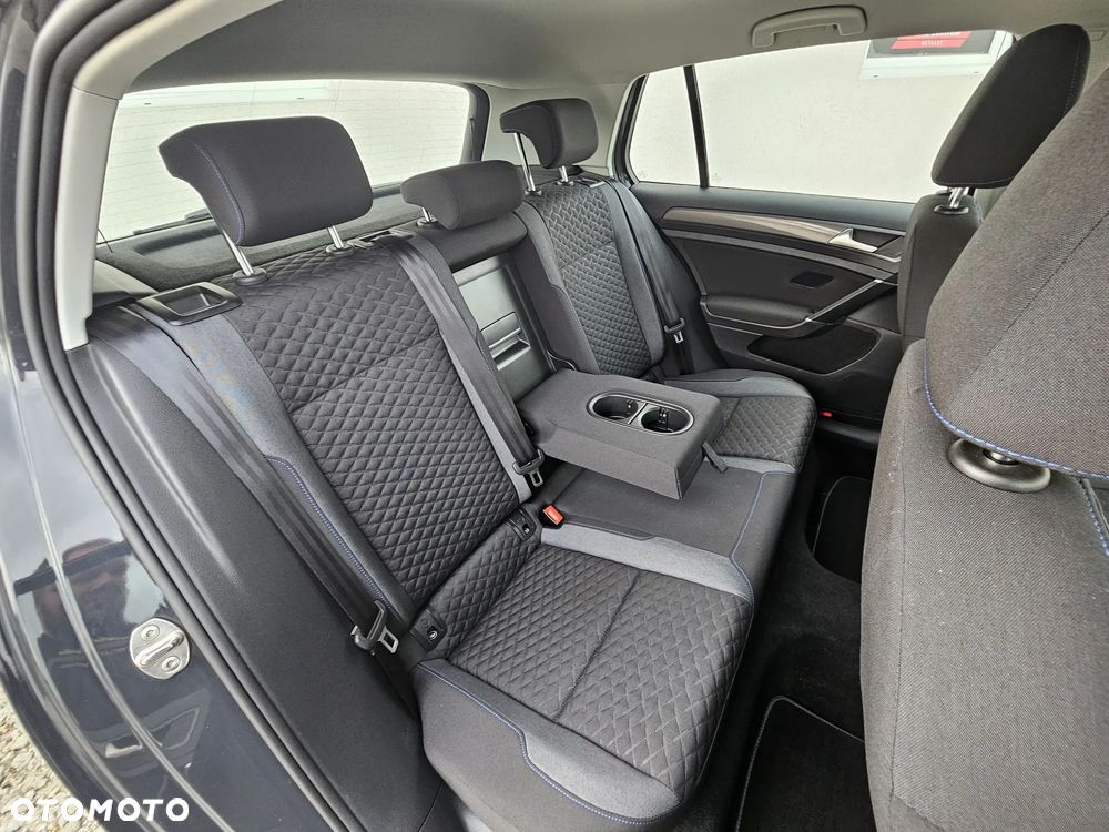 Volkswagen Golf 1.4 TSI BMT Comfortline - 10