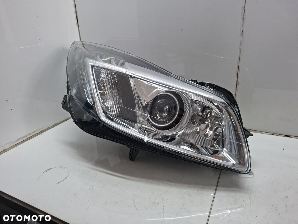 LAMPA PRAWA PRZEDNIA PRZÓD OPEL INSIGNIA A XENON 09-12 SKRĘTNA KOMPLETNA IDEALNA NIE PARUJĄCA