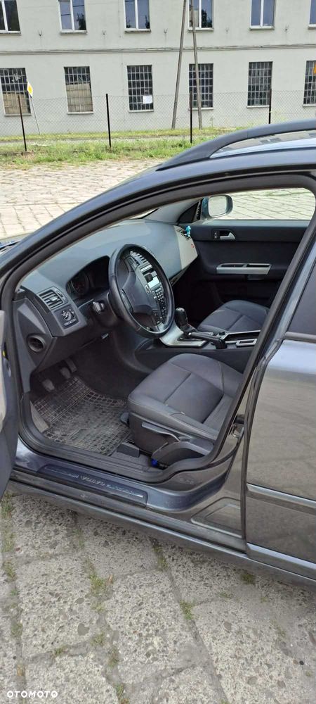 Volvo V50 - 2