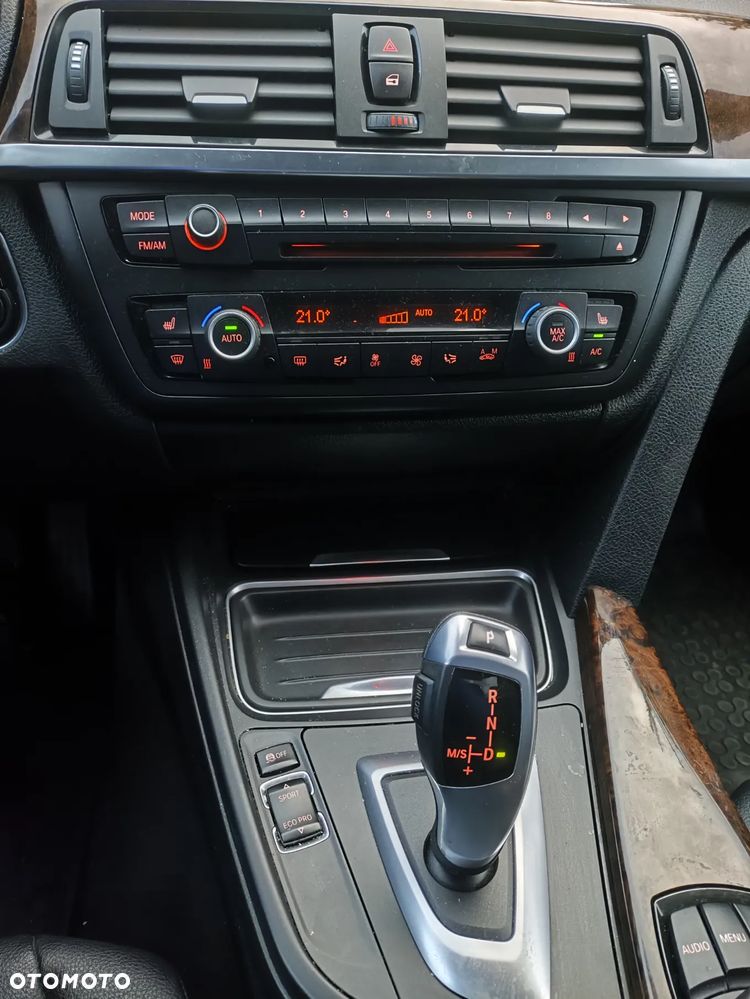 BMW Seria 3 - 10