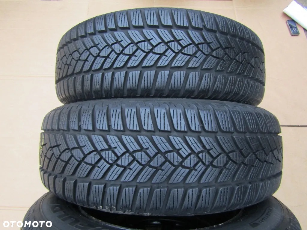 4x Felgi Koła 16 Dacia Duster OE I II / 6,5j 5x114,3 ET50 Opony 215/65 - 18