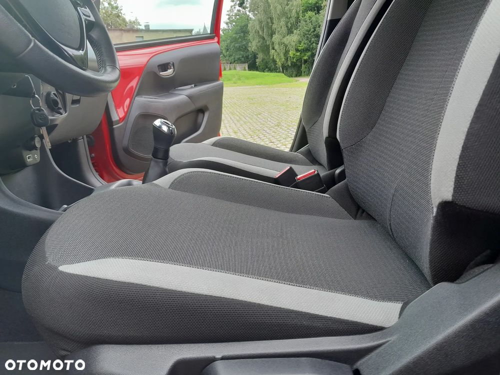 Toyota Aygo 1.0 VVT-i Color Edition - 16