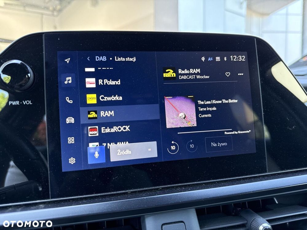 Lexus UX - 22