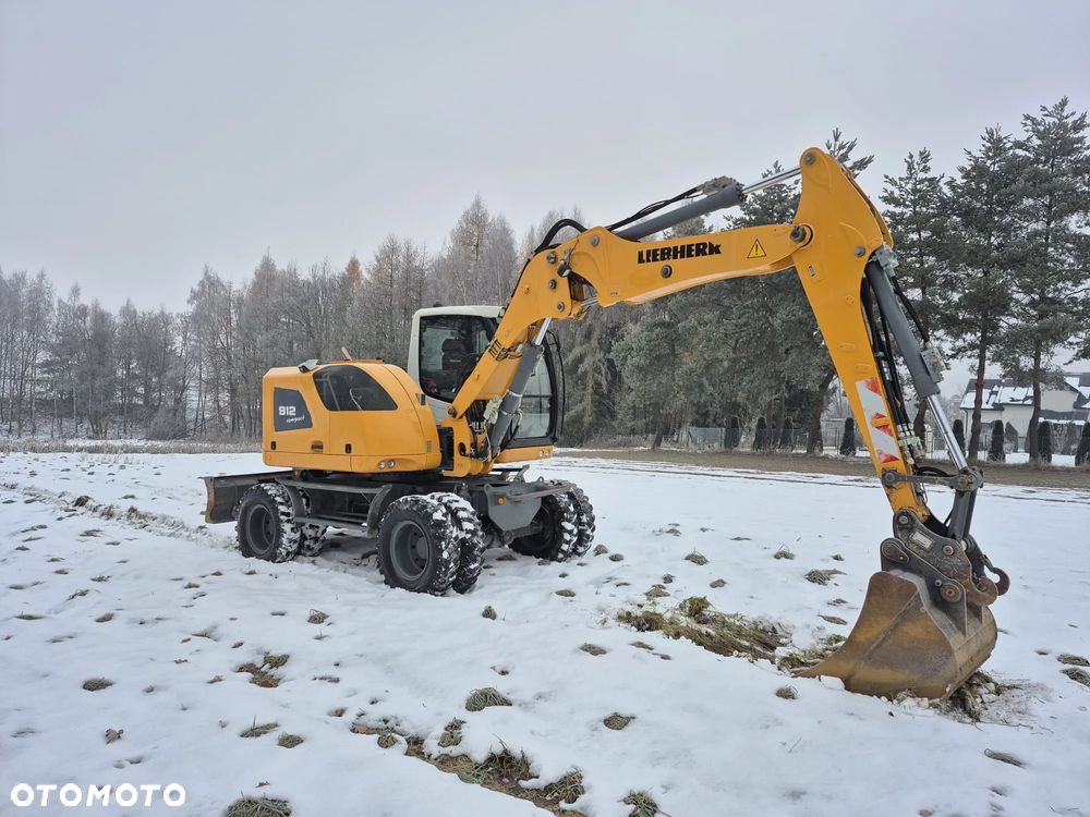 Liebherr 912 - 4