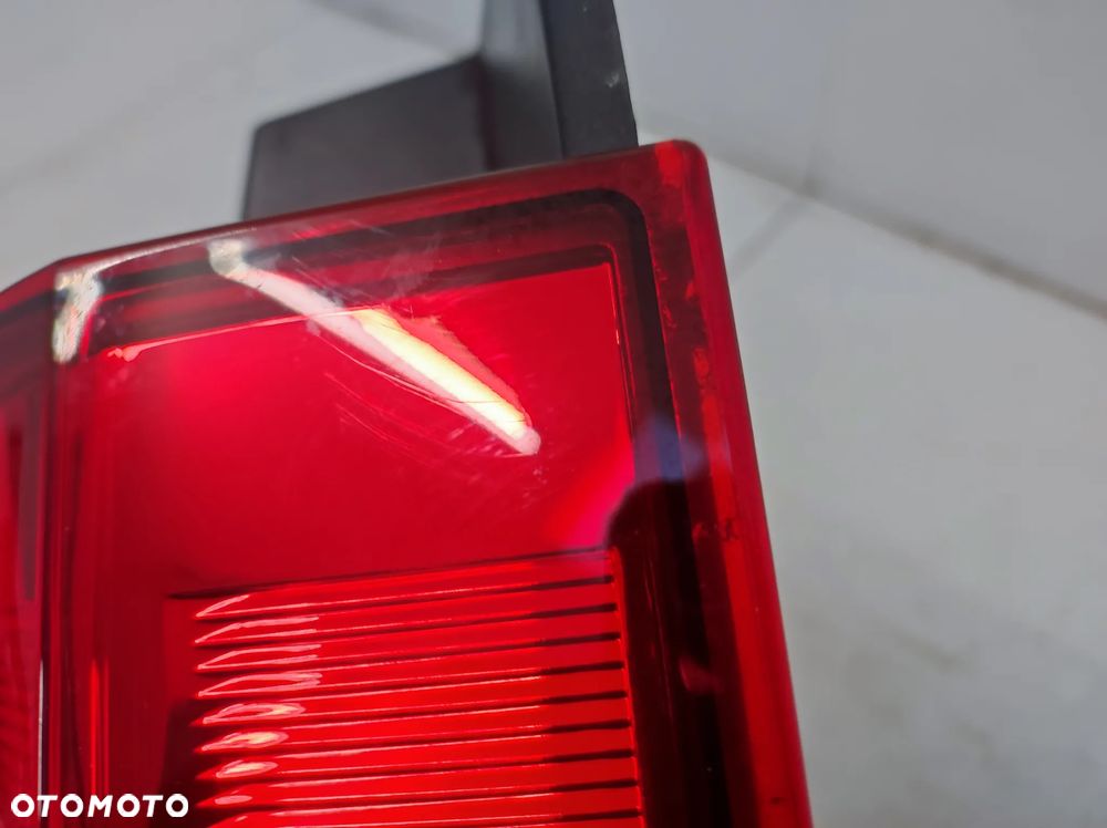 LAMPA PRAWA TYŁ TYLNA VW TRANSPORTER T6 LIFT - 5