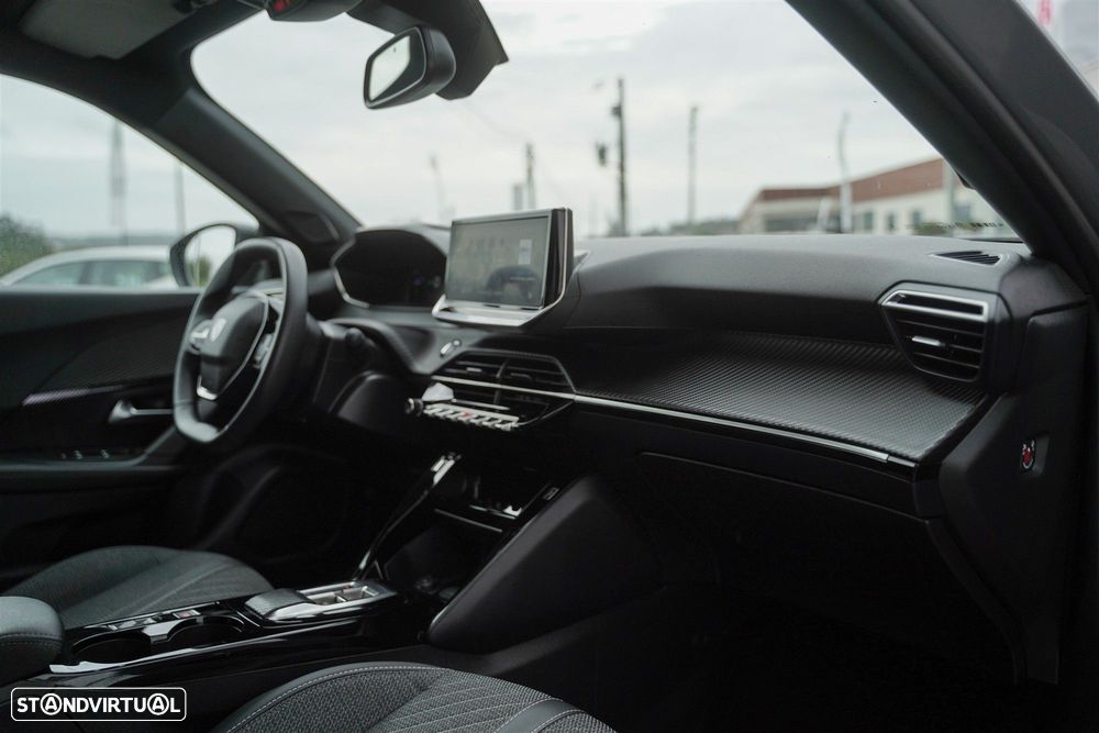 Peugeot e-2008 54 kWh Allure - 34