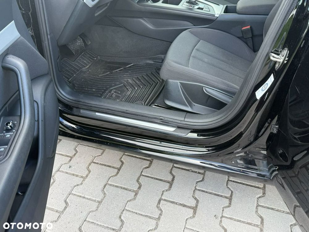 Audi A4 Avant 35 TDI S tronic advanced - 17