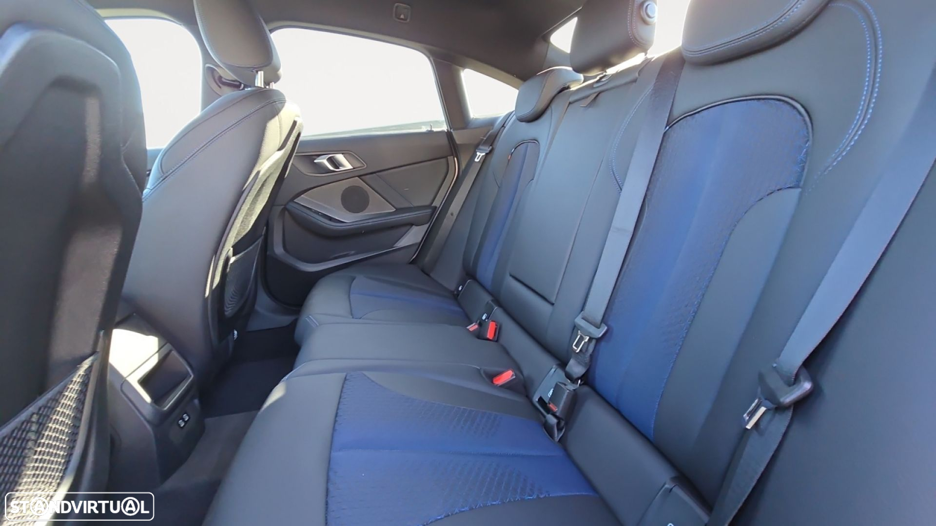 BMW 216 Gran Coupé d Pack Desportivo M - 14