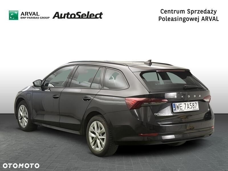 Skoda Octavia - 3