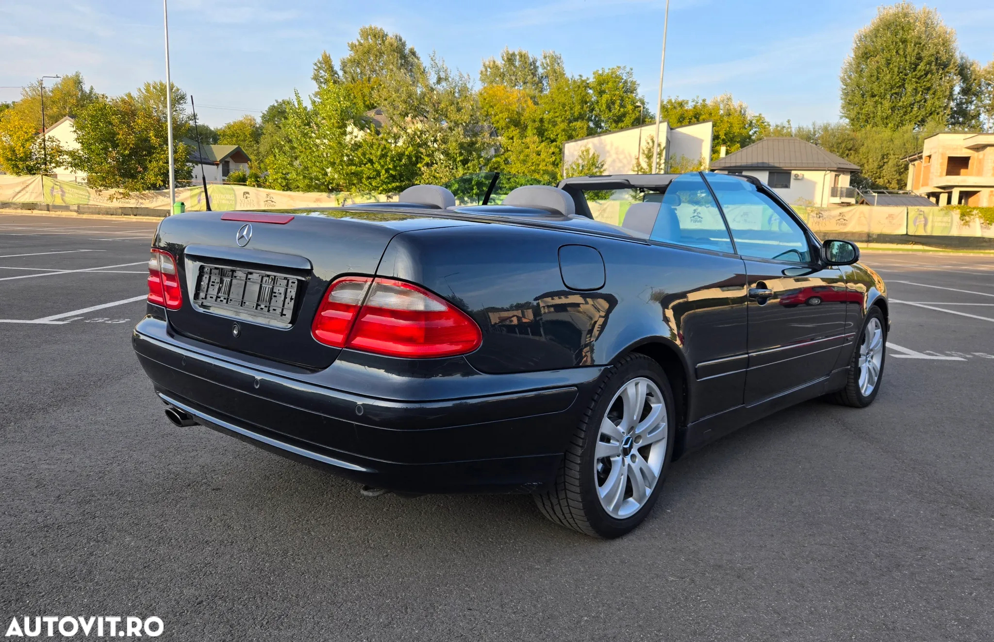 Mercedes-Benz CLK - 3