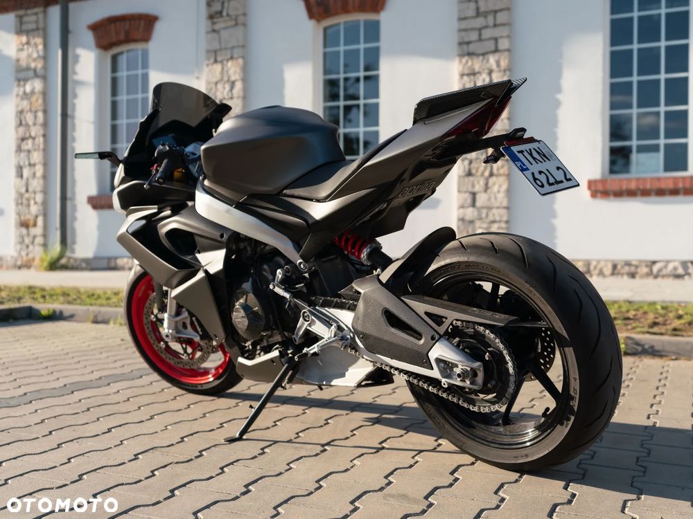 Aprilia RS - 8
