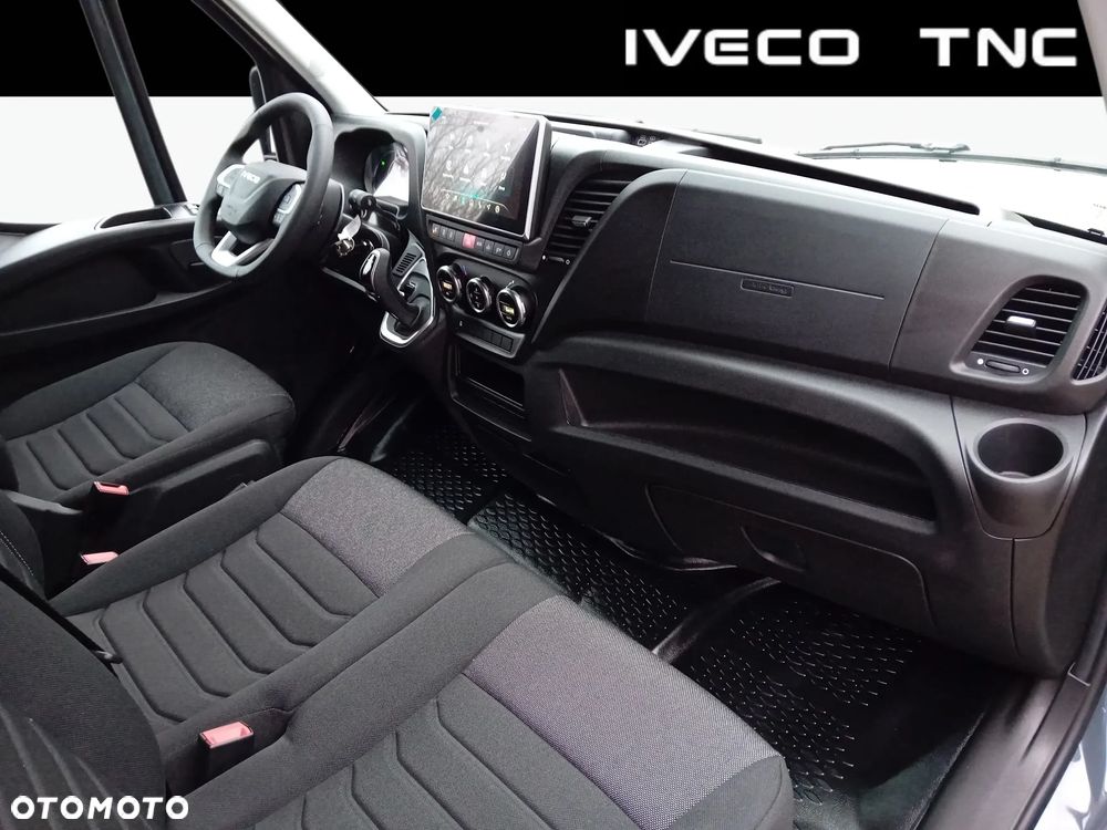 Iveco Daily L4H2 3.0 Diesel 180KM Automat Hi-Matic Brygadowy 7 osób - 19