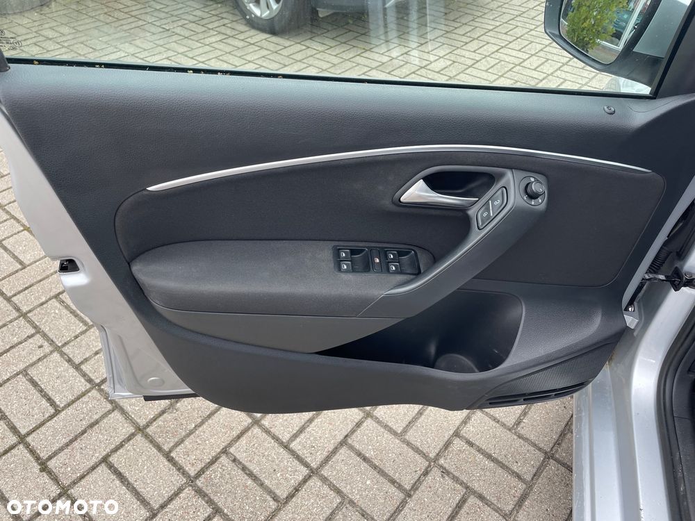 Volkswagen Polo 1.2 TSI (Blue Motion Technology) DSG Highline - 13