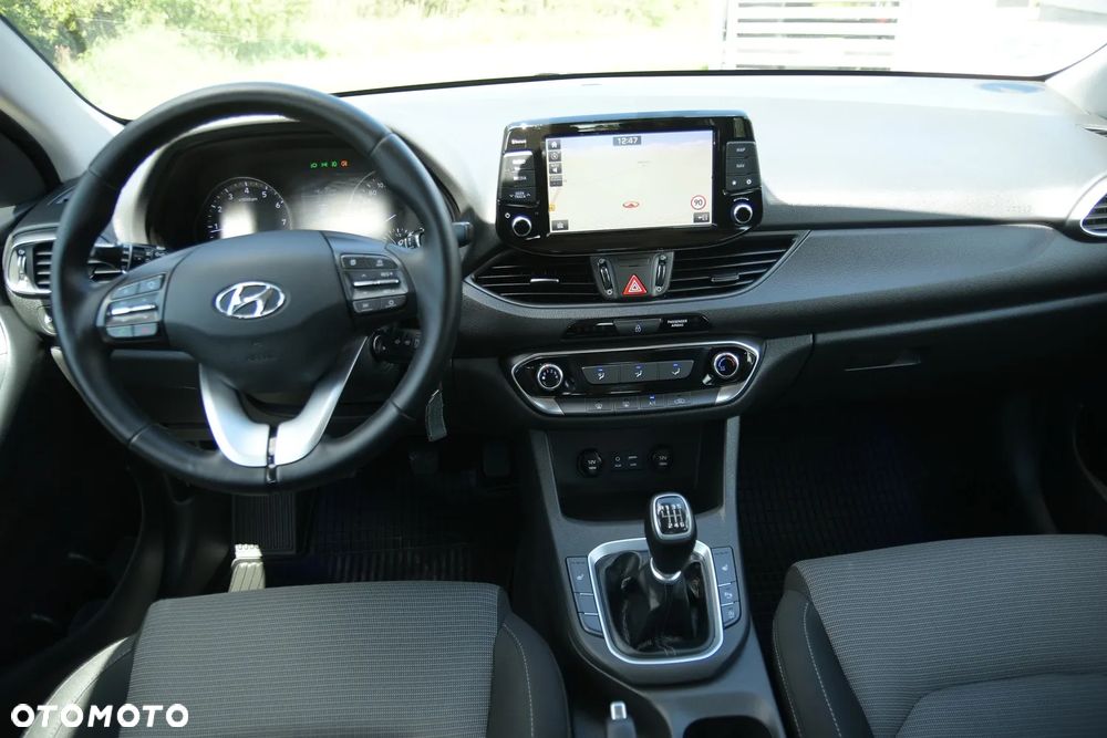 Hyundai i30 1.4 Fifa World Cup Edition - 23