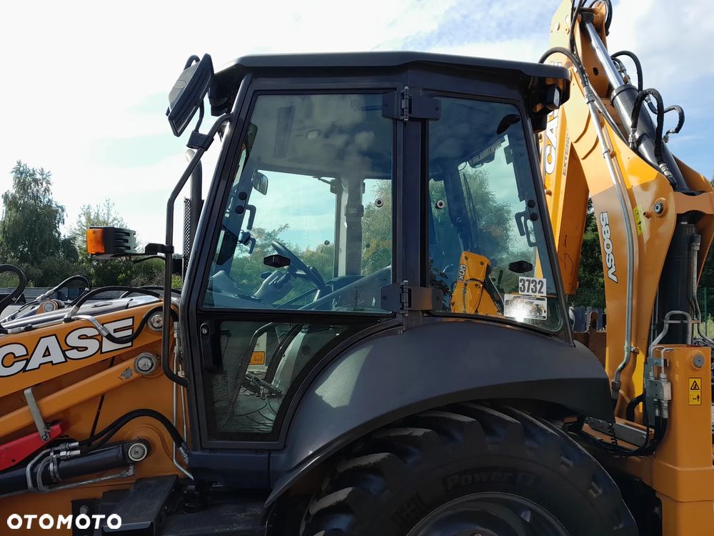 Case 580SV 2023R - 11