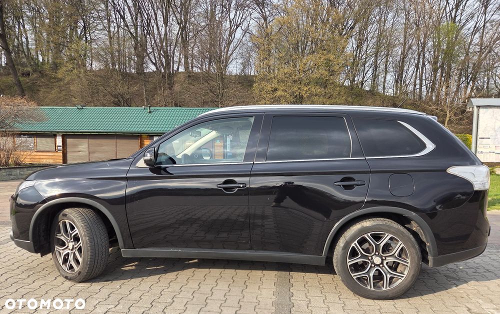 Mitsubishi Outlander 2.2 DID Intense + 4WD - 3