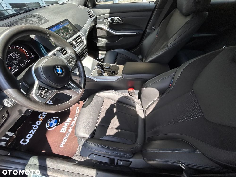 BMW Seria 3 320d xDrive MHEV M Sport sport - 18