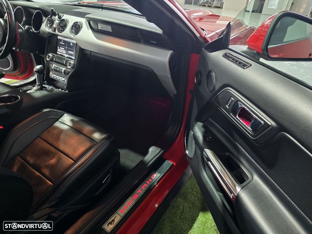 Ford Mustang 2.3i EcoBoost Aut. - 18