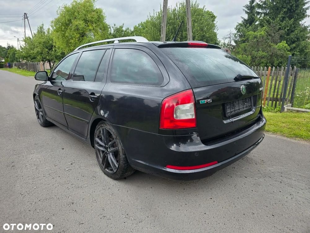 Skoda Octavia 2.0 TSI RS - 7