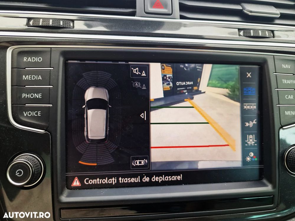 Volkswagen Tiguan - 27