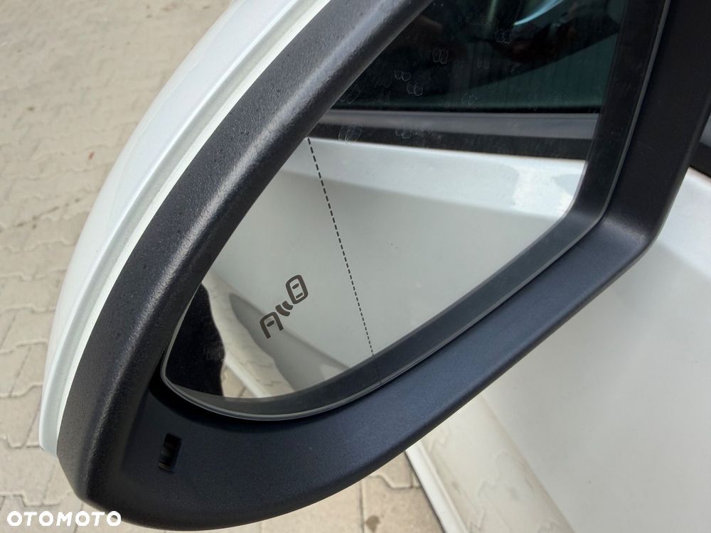 Volkswagen Golf GTI Performance BlueMotion Technology DSG - 33