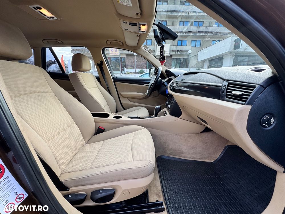 BMW X1 xDrive18d Aut. xLine - 12