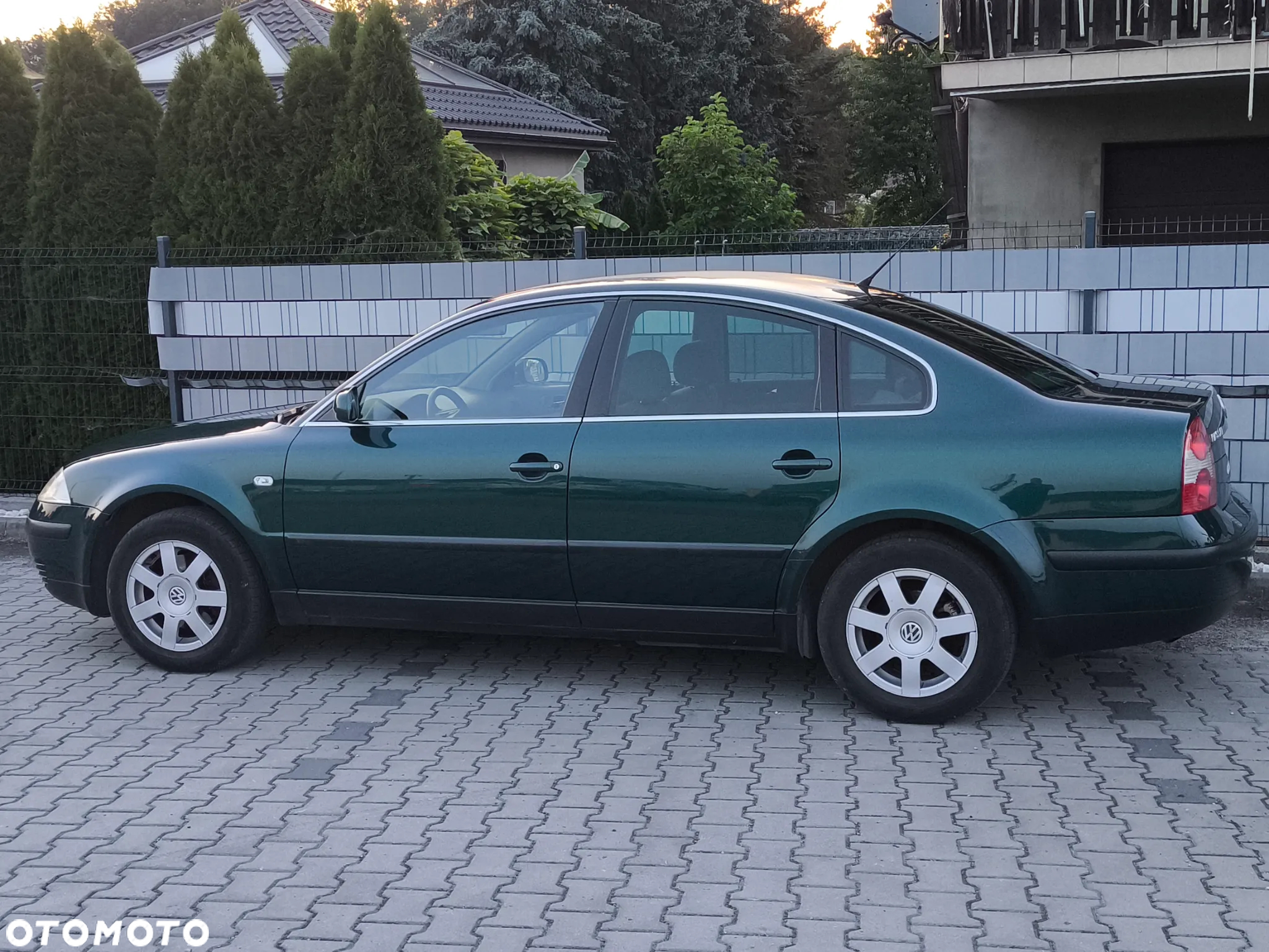 Volkswagen Passat 1.6 Comfortline - 6