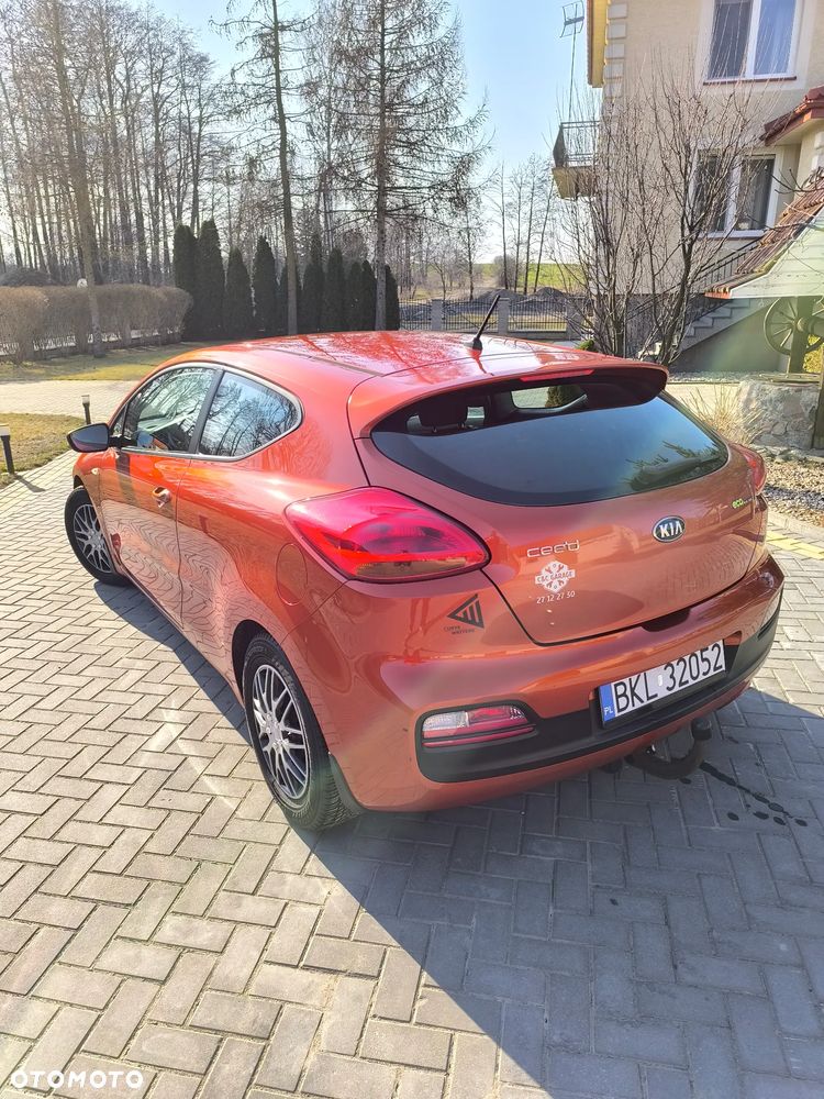 Kia Ceed - 5