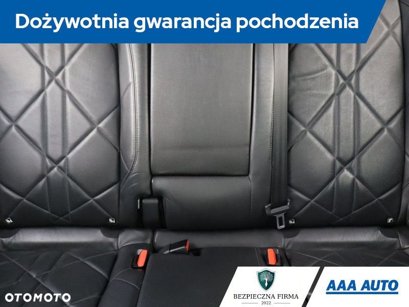 DS Automobiles DS 7 Crossback - 12