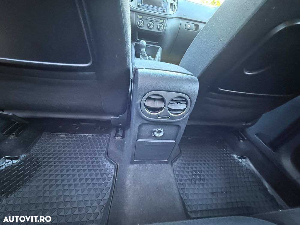 Volkswagen Tiguan 2.0 TDI DPF 4Motion Track&Field - 7