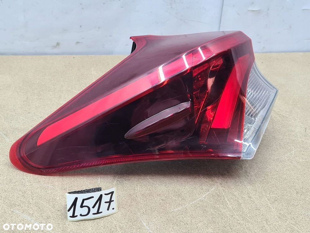 Lampa tył lewy tylna lewa Toyota Auris II 2 2015-2019 - 4