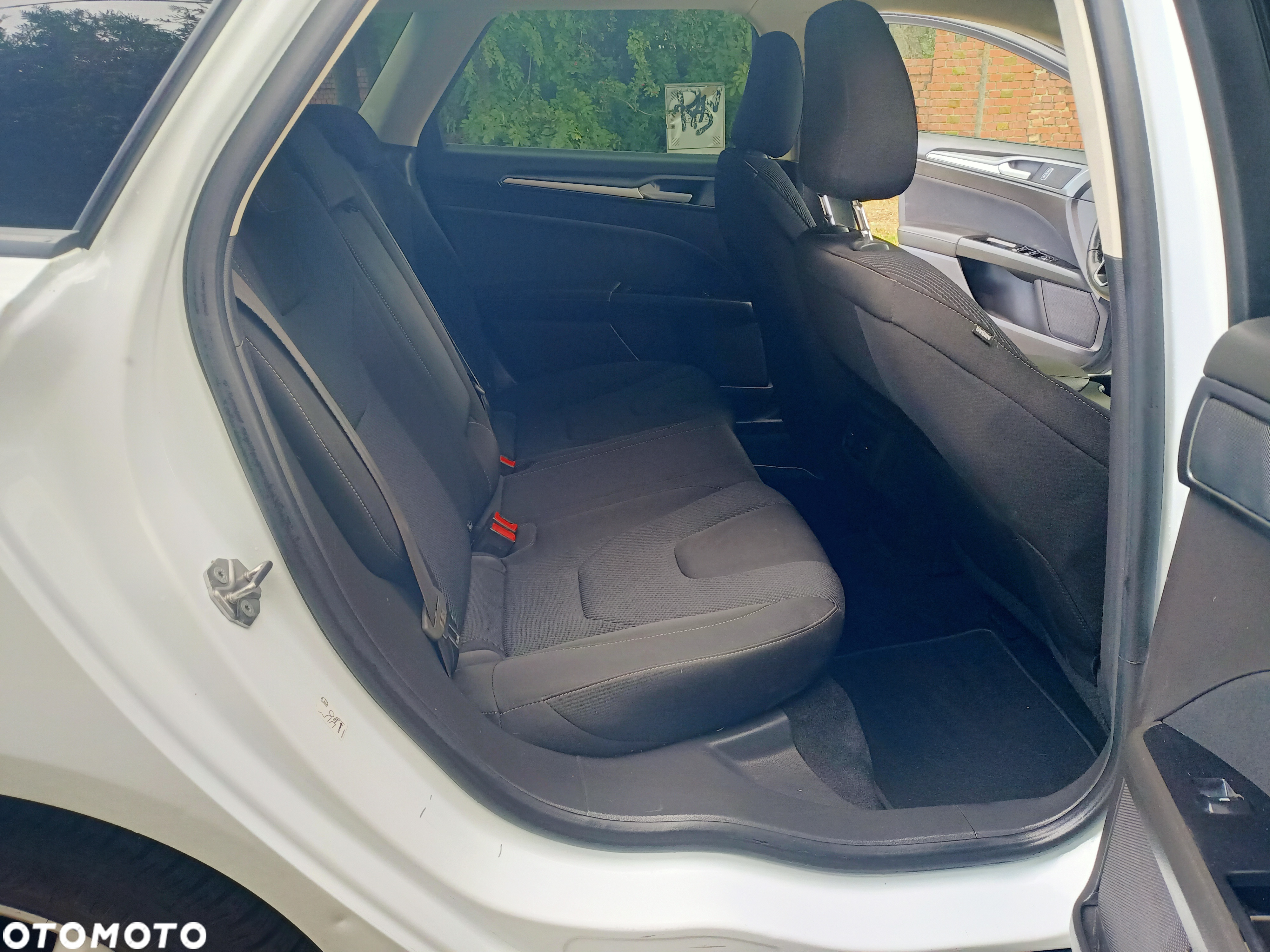 Ford Mondeo - 14